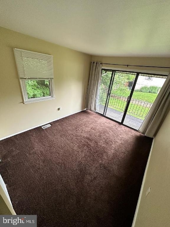 162 Bishops Drive - Photo 14