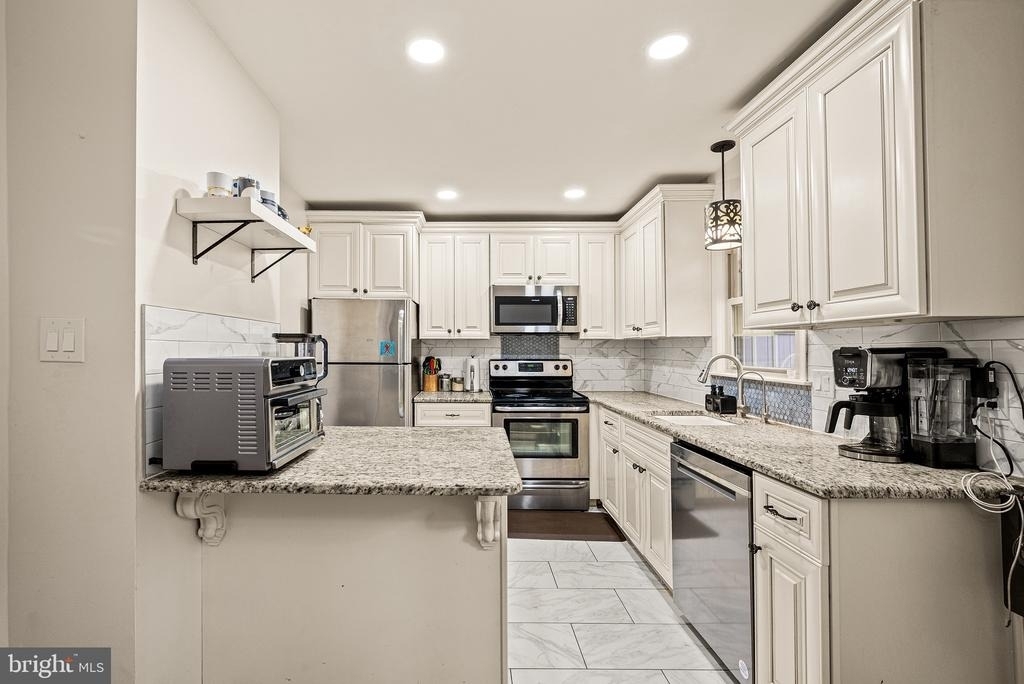 705 Shippen Drive - Photo 12