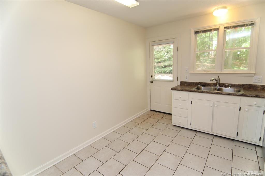 6114 Deerwood Place - Photo 5