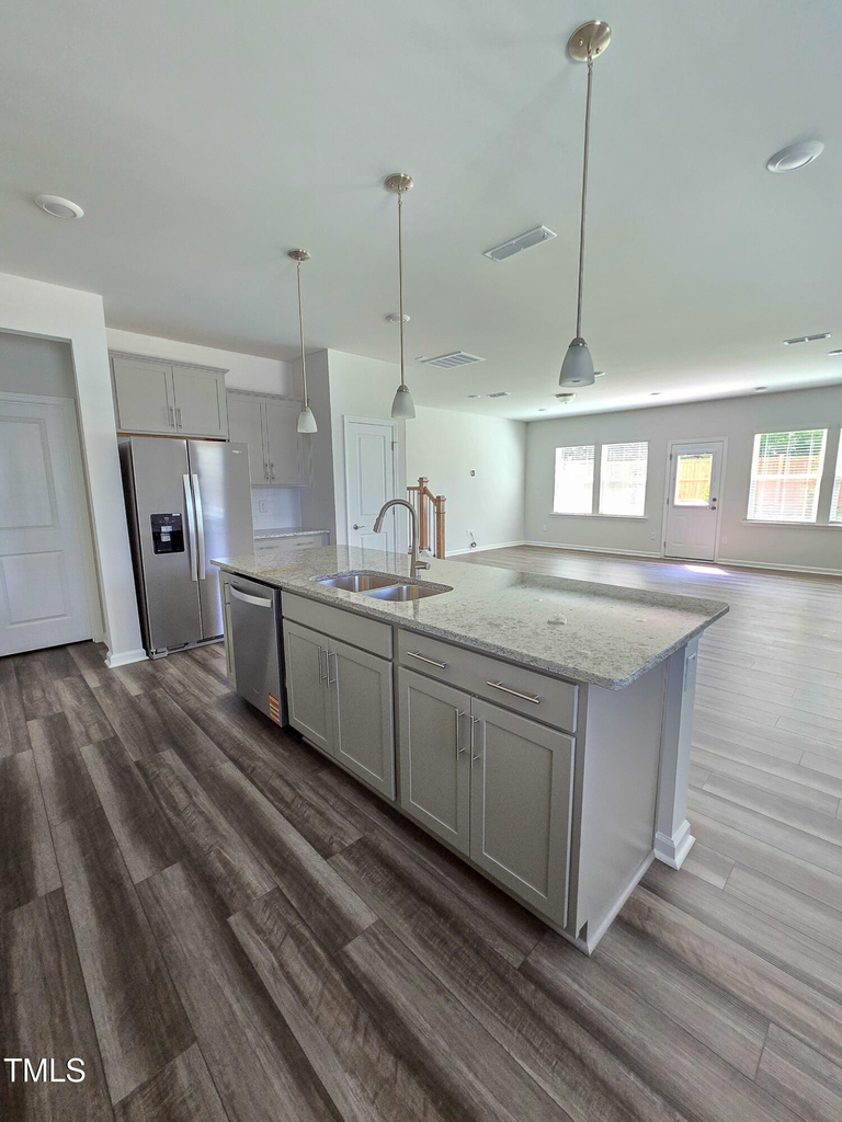1117 Everton Avenue - Photo 4