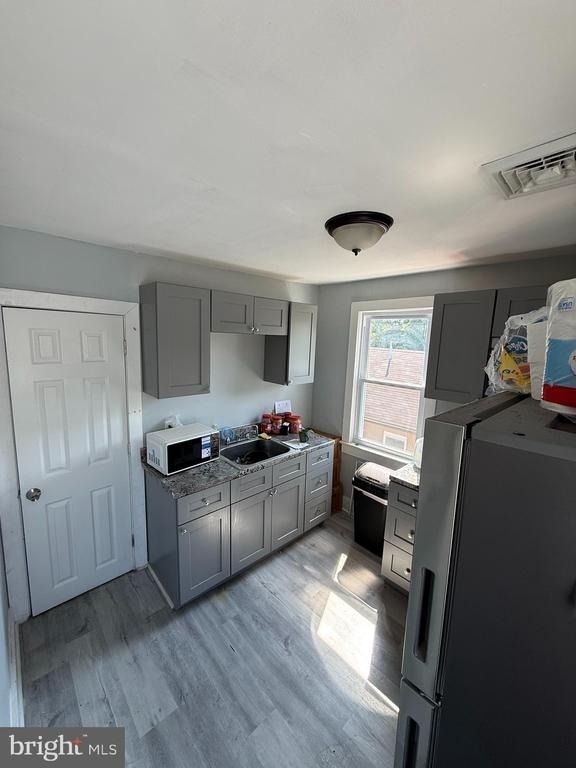 178 N Broadway - Photo 5