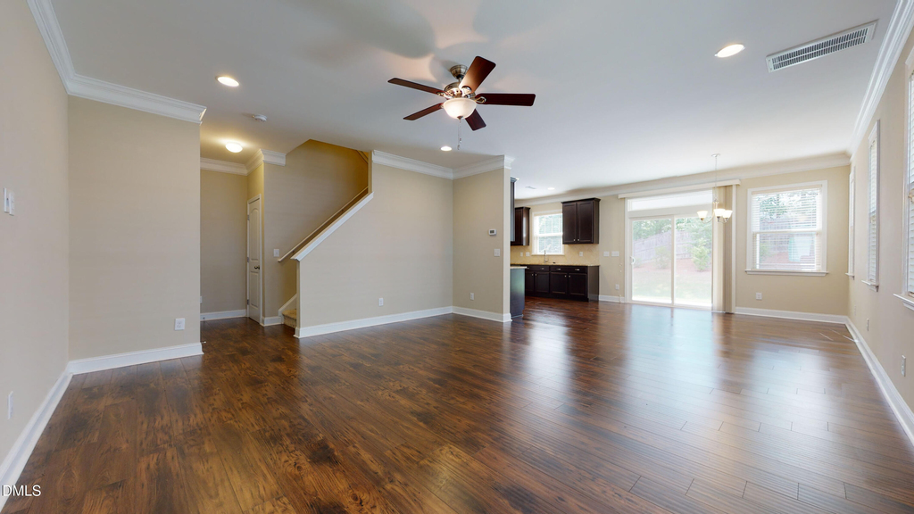 1415 Glenwater Drive - Photo 2