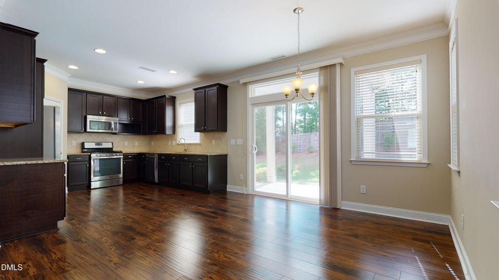 1415 Glenwater Drive - Photo 5