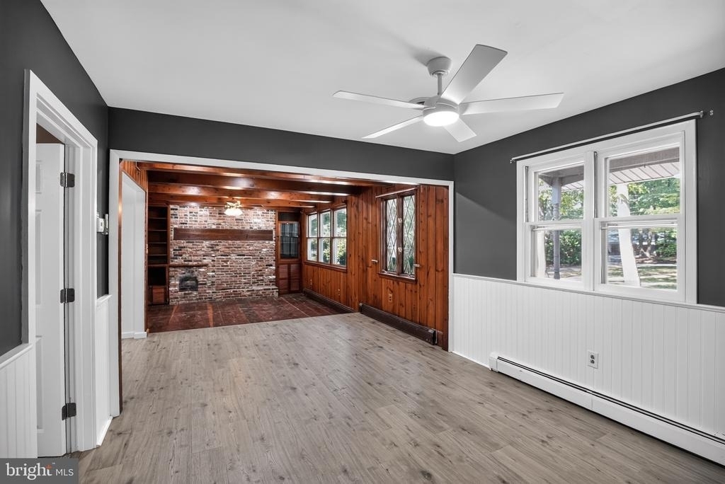 930 Sykesville Road - Photo 2