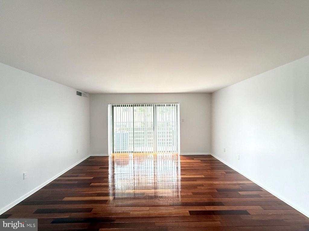 606 Cooper Landing Road - Photo 4
