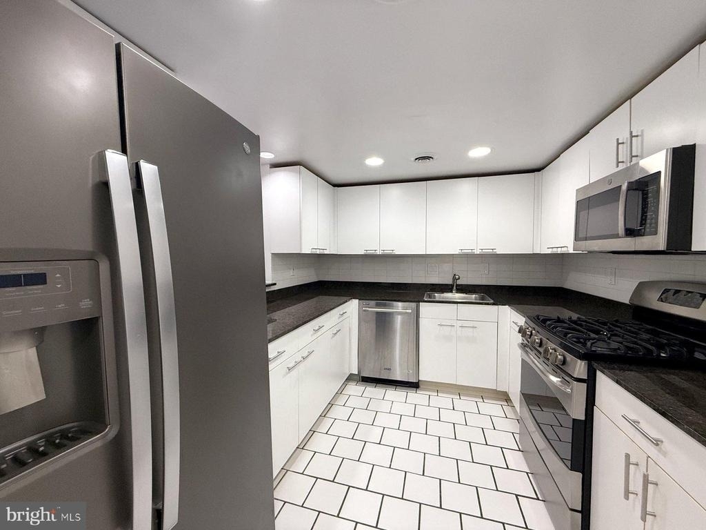 606 Cooper Landing Road - Photo 1