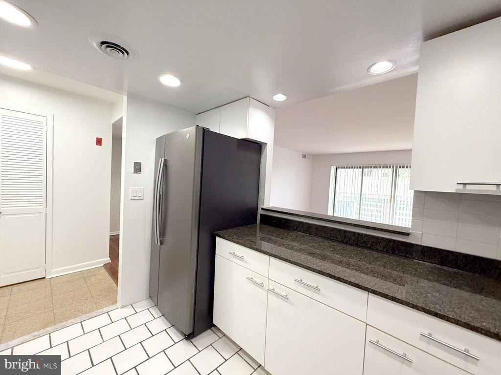 606 Cooper Landing Road - Photo 2