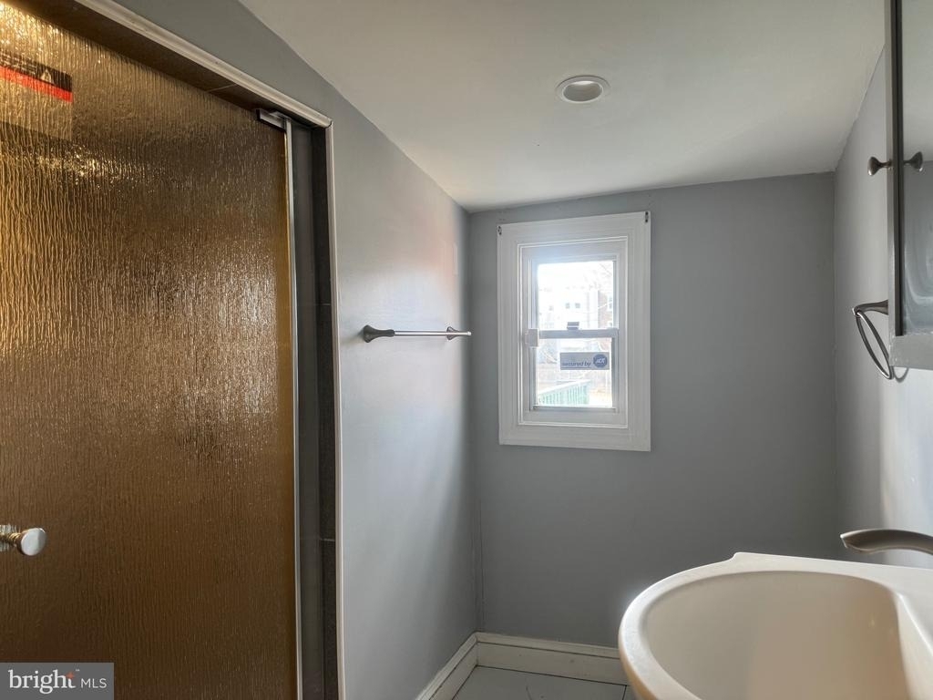 104 Linden Street - Photo 10