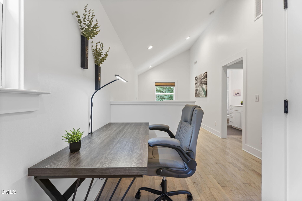 1700 Evergreen Avenue - Photo 34