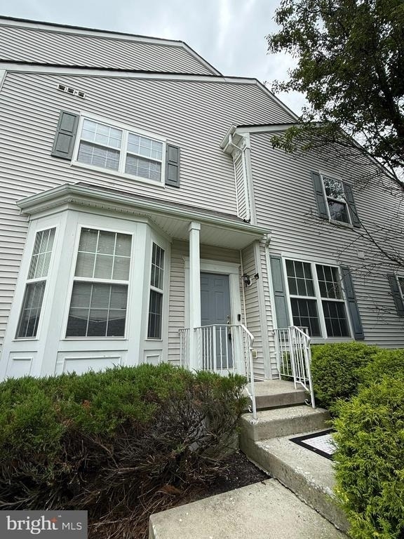 47 Ross Way - Photo 2