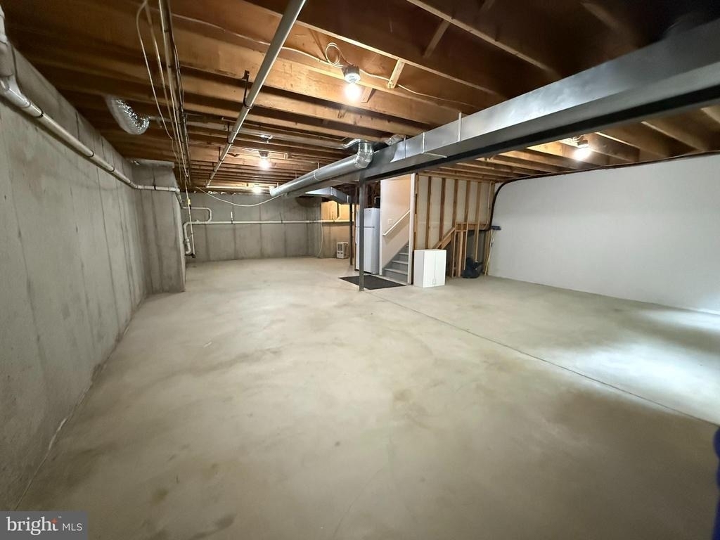 47 Ross Way - Photo 36