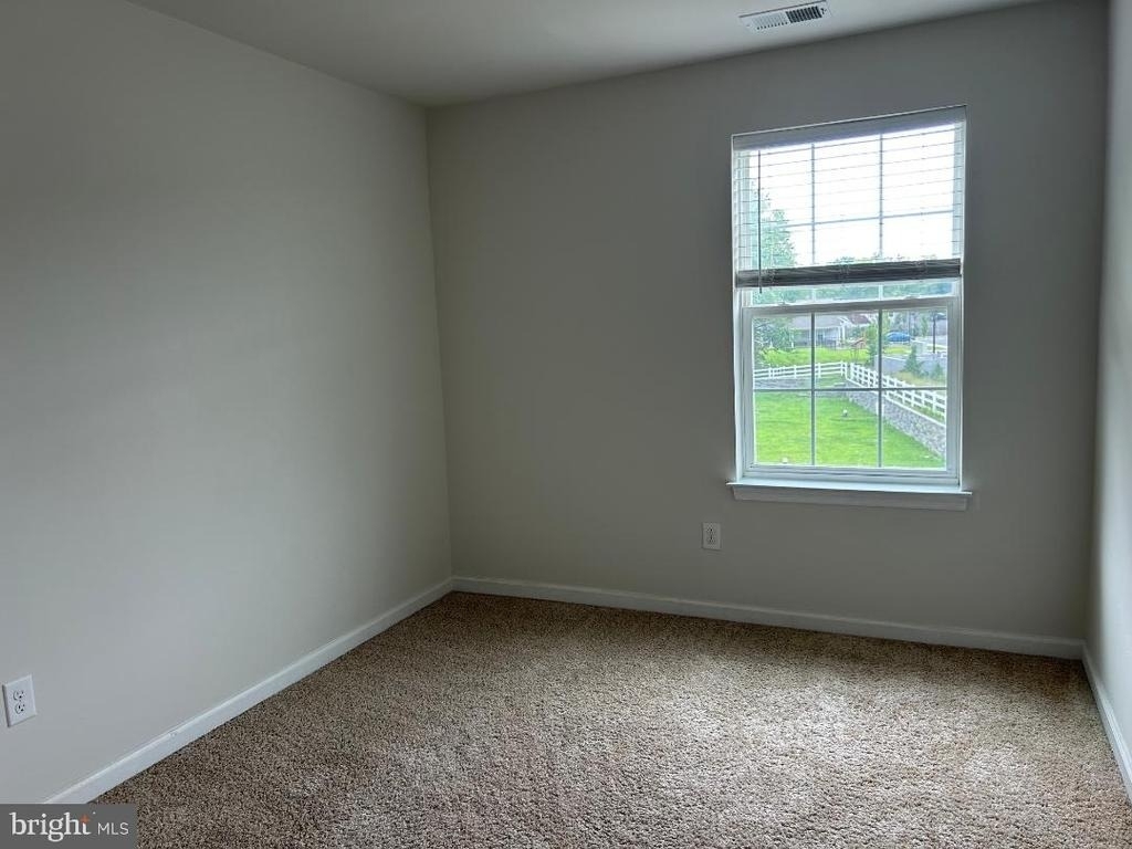 50 Peregrine Way - Photo 17