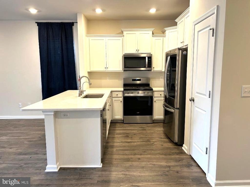 50 Peregrine Way - Photo 8