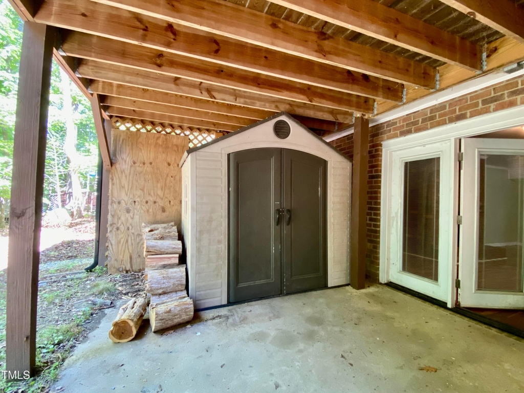 512 November Drive - Photo 46