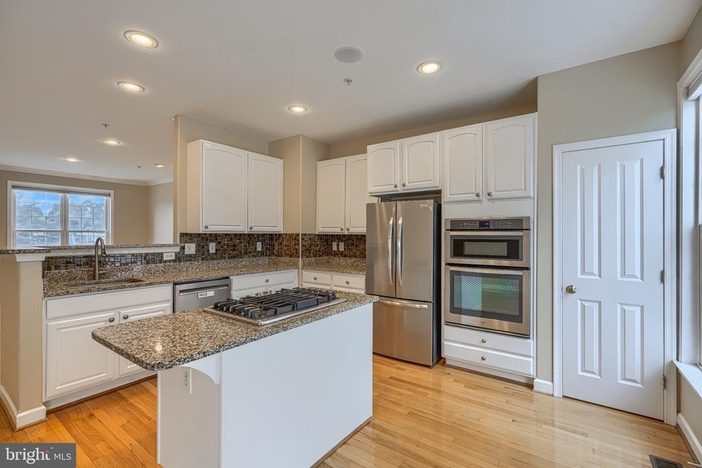 5407 Commerce Row - Photo 8