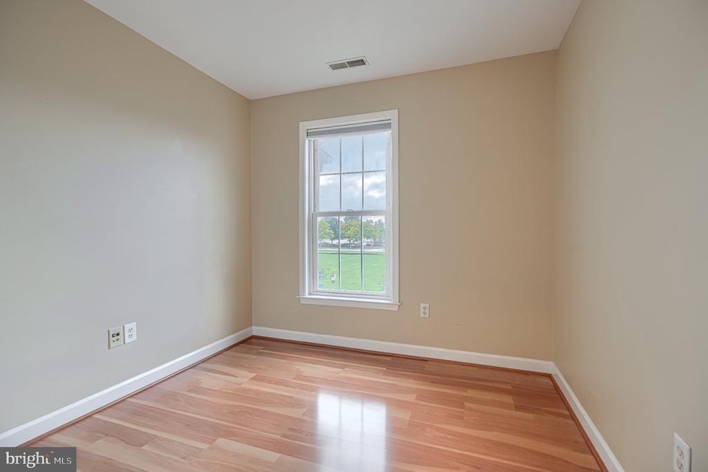 5407 Commerce Row - Photo 15