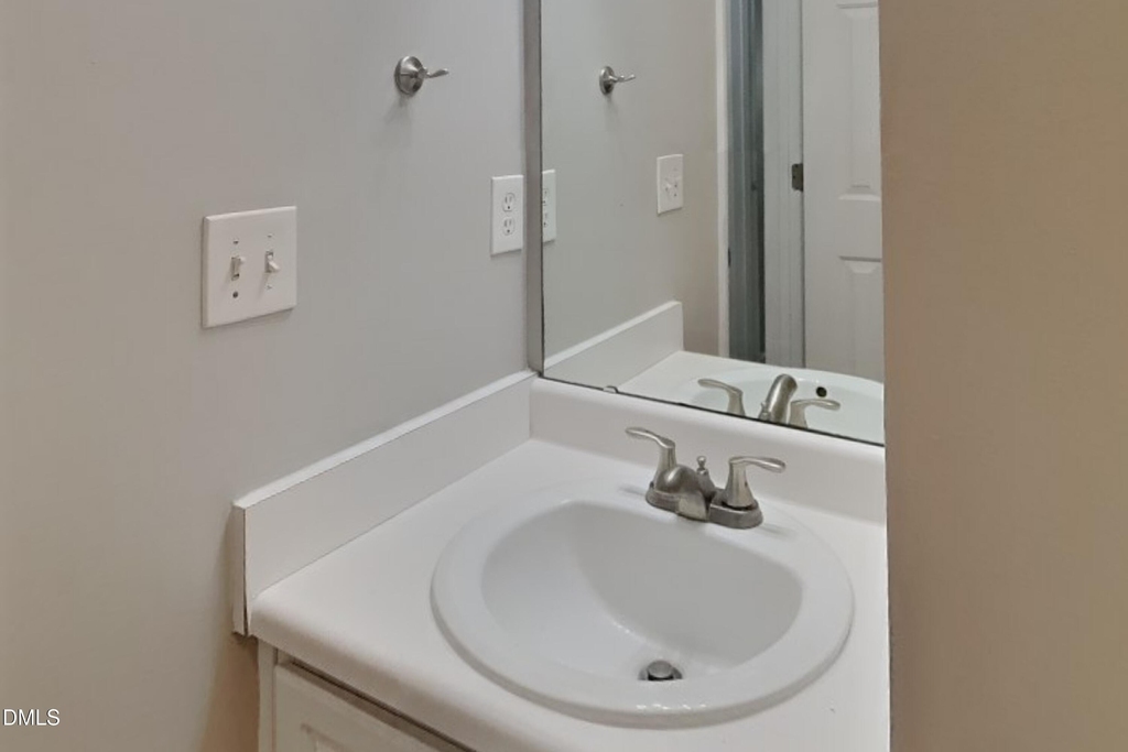 4812 Silverdene Street - Photo 13