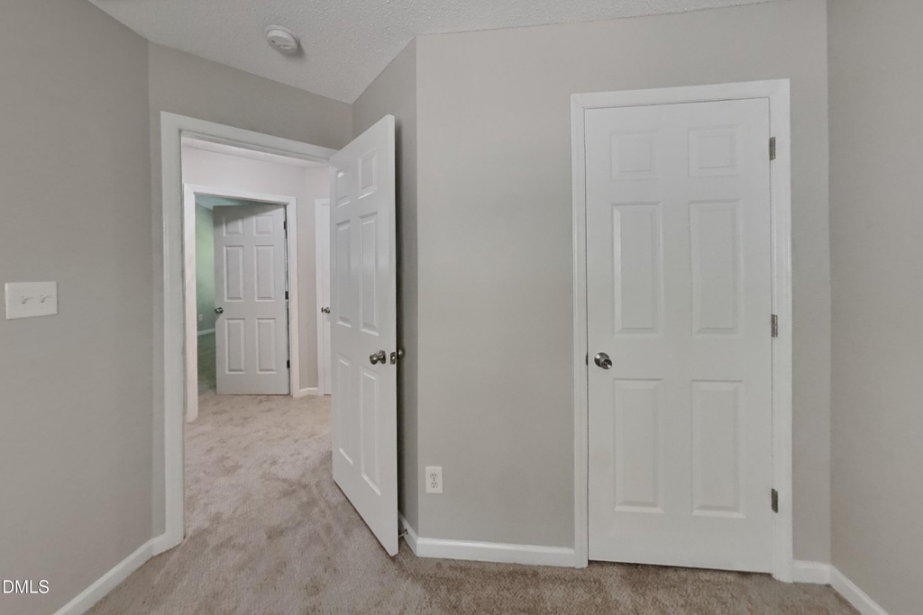 4812 Silverdene Street - Photo 10