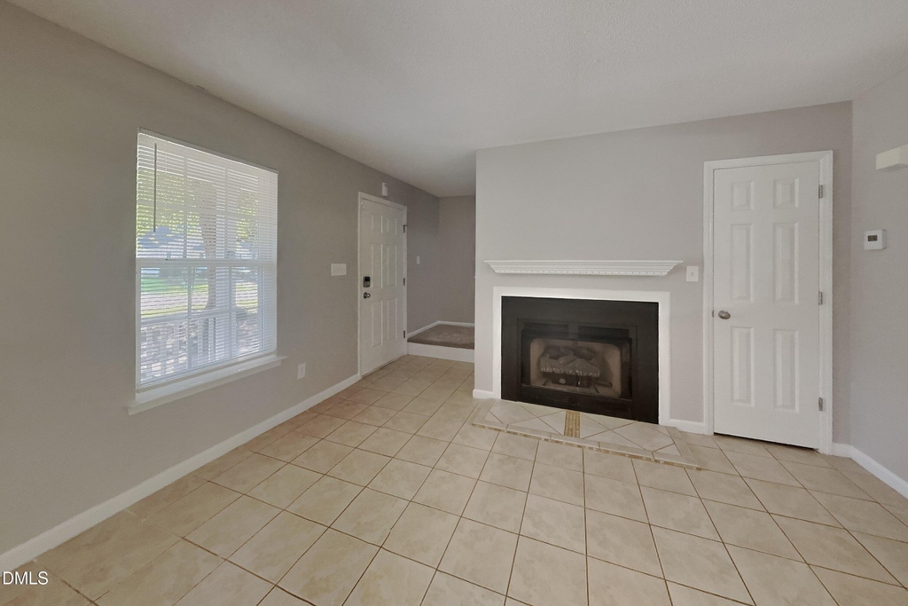 4812 Silverdene Street - Photo 1