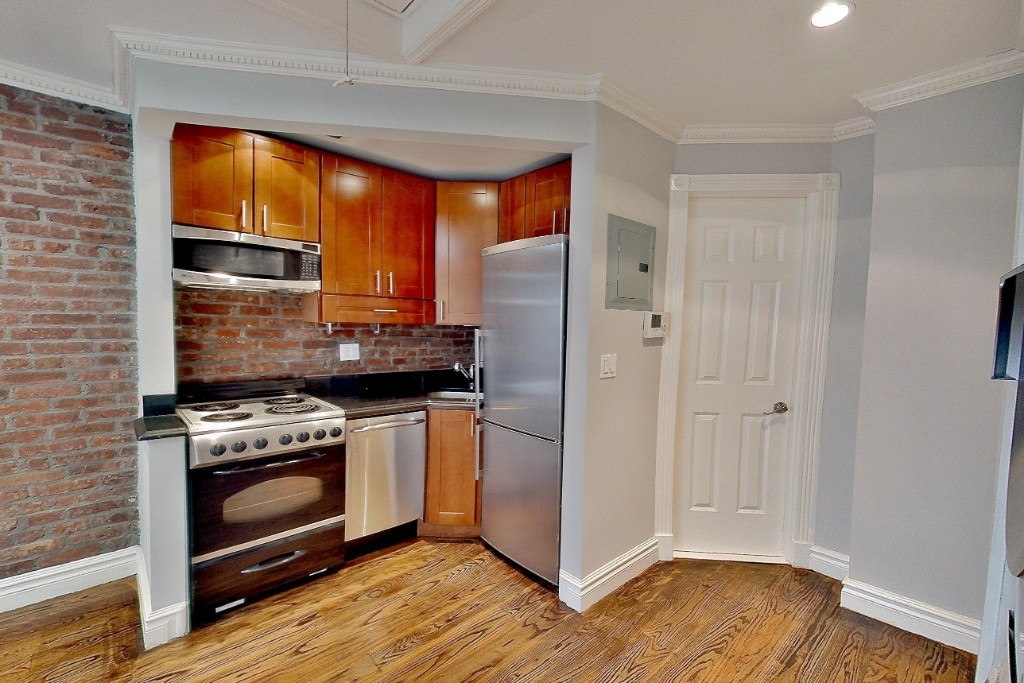 Copy of 234 West 14th Street, Unit 5b - Photo 5