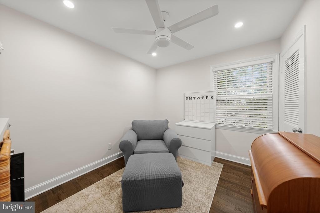 6709 Pemberton Street - Photo 29