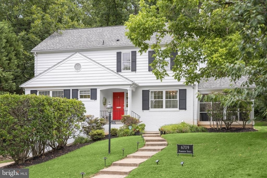 6709 Pemberton Street - Photo 1