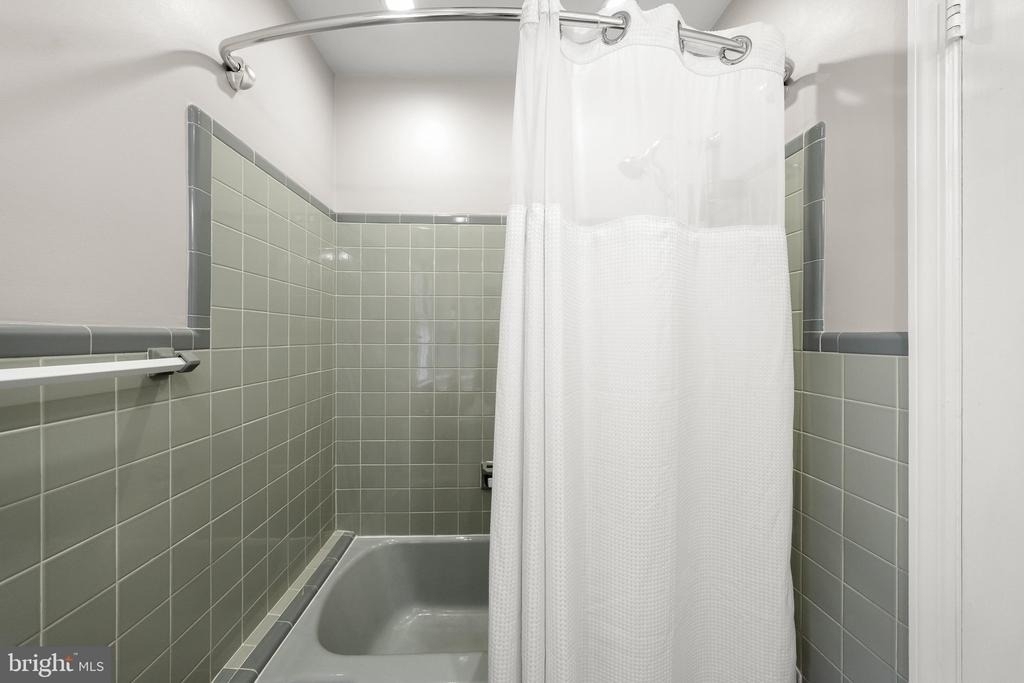6709 Pemberton Street - Photo 31