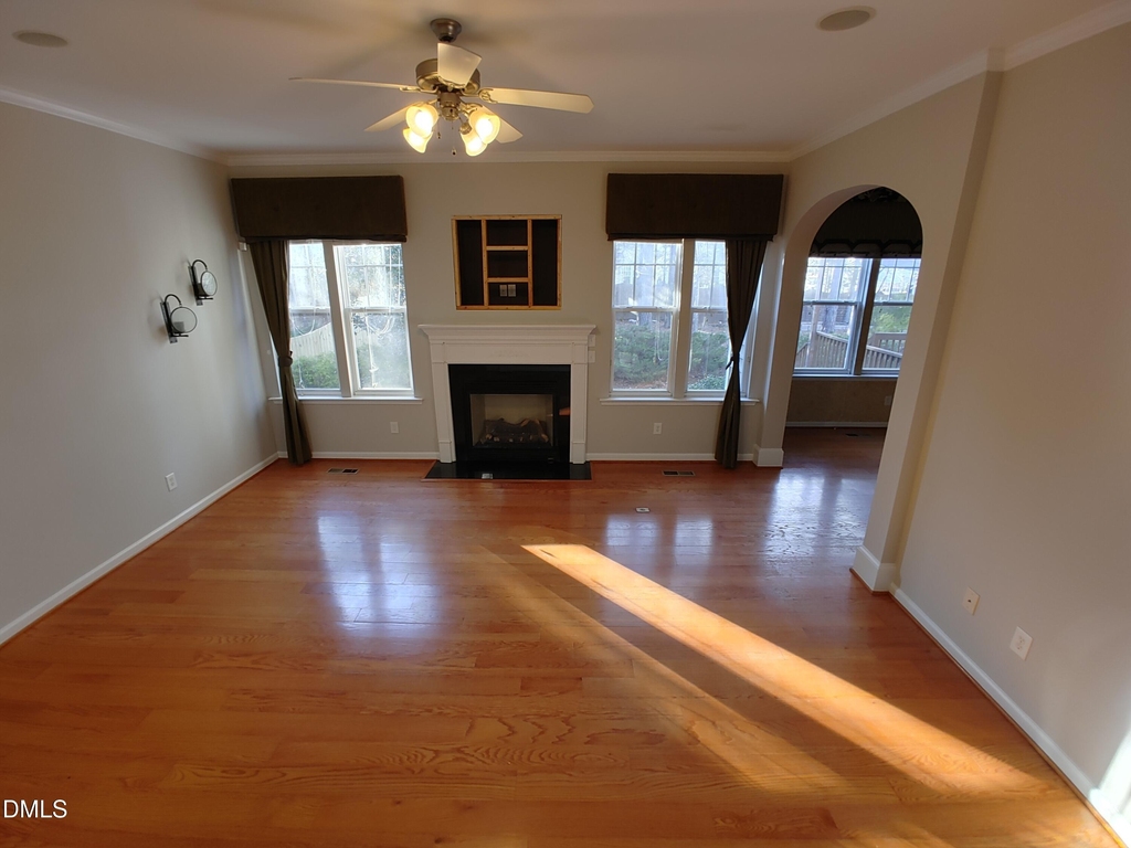 606 Lyon Tree Lane - Photo 3