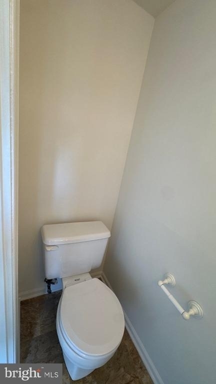 6762 Ducketts Lane - Photo 8