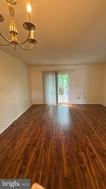 6762 Ducketts Lane - Photo 4