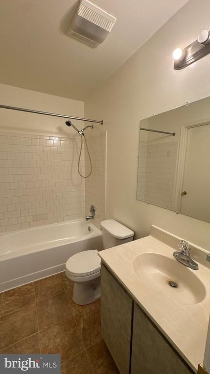 6762 Ducketts Lane - Photo 11