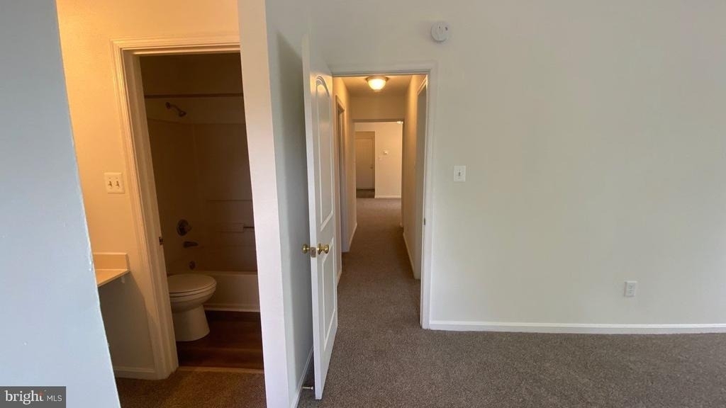8601 Falls Run Road - Photo 19