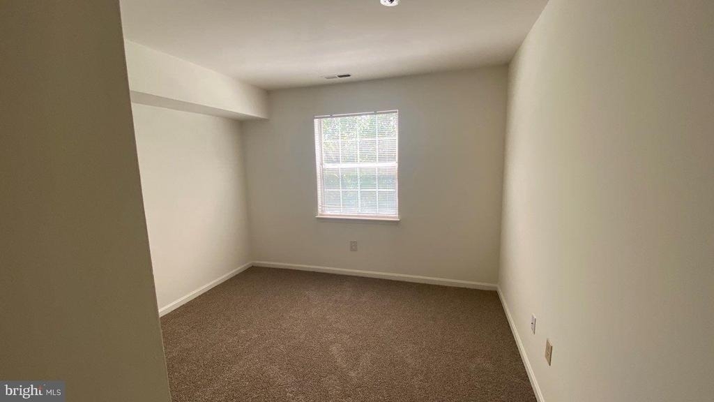 8601 Falls Run Road - Photo 12