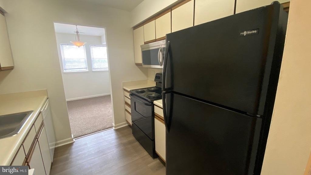 8601 Falls Run Road - Photo 2