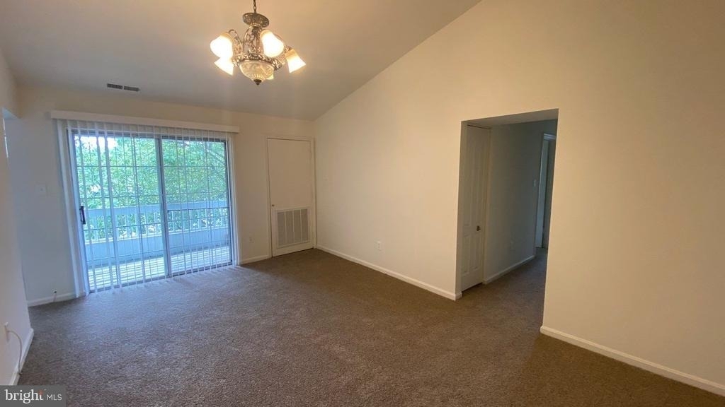 8601 Falls Run Road - Photo 8