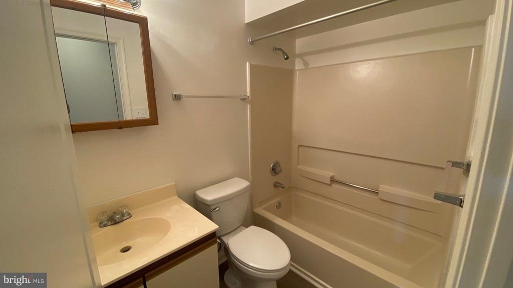 8601 Falls Run Road - Photo 11