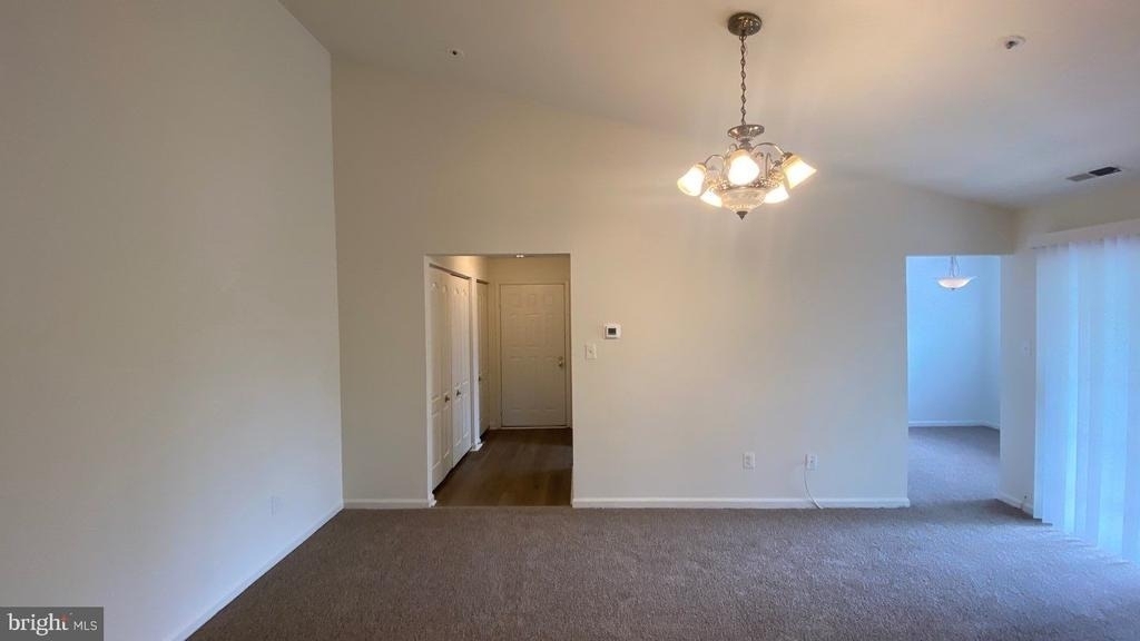 8601 Falls Run Road - Photo 20