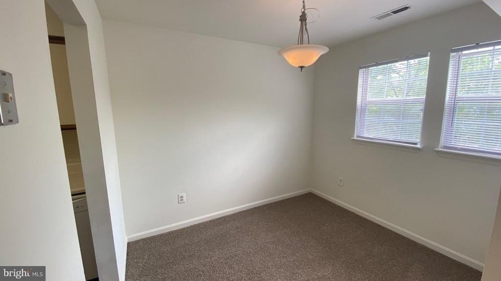 8601 Falls Run Road - Photo 6