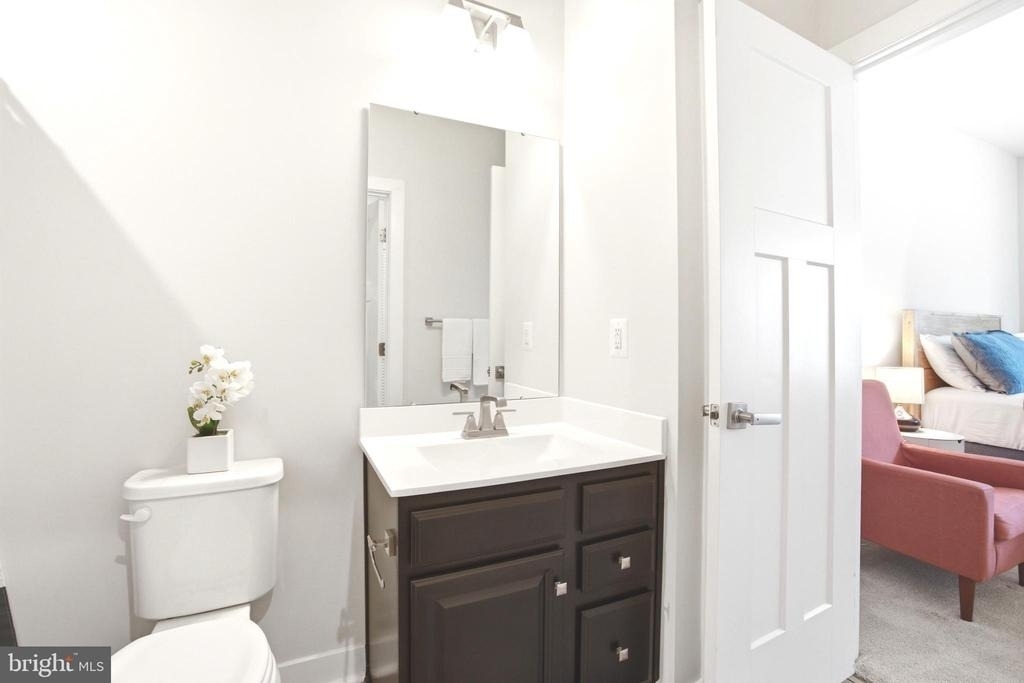 10020 Ruffian Way - Photo 20
