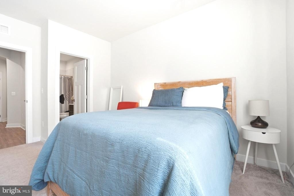 10020 Ruffian Way - Photo 19
