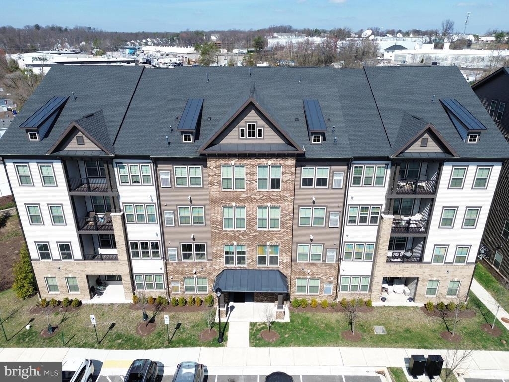 10020 Ruffian Way - Photo 35
