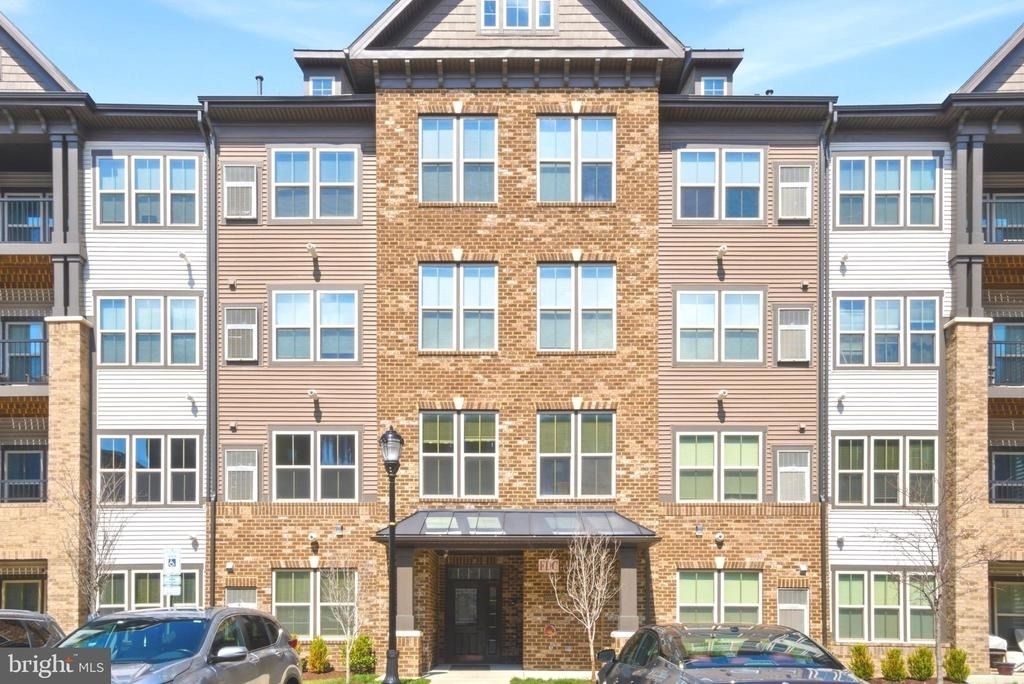 10020 Ruffian Way - Photo 30