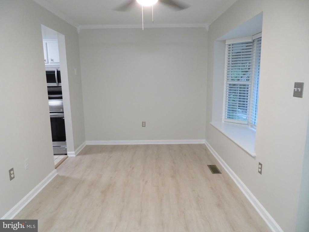 9150 Lambskin Lane - Photo 2