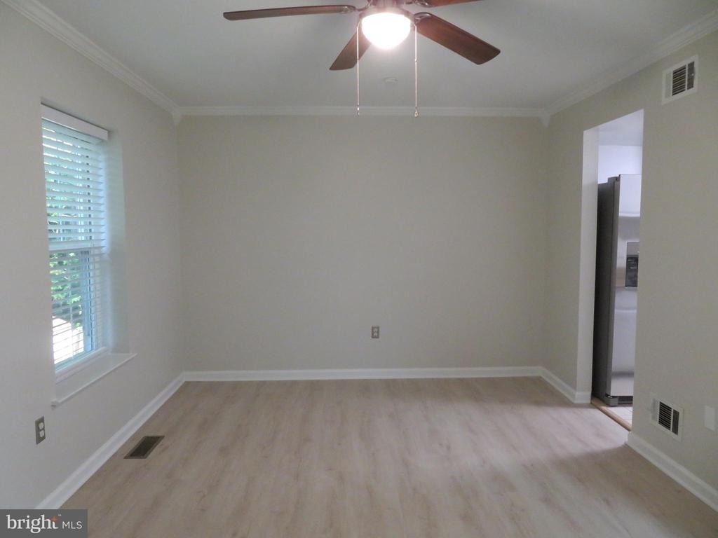 9150 Lambskin Lane - Photo 9