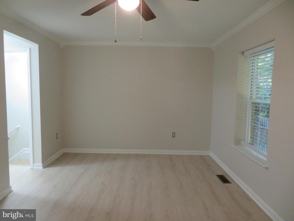 9150 Lambskin Lane - Photo 10