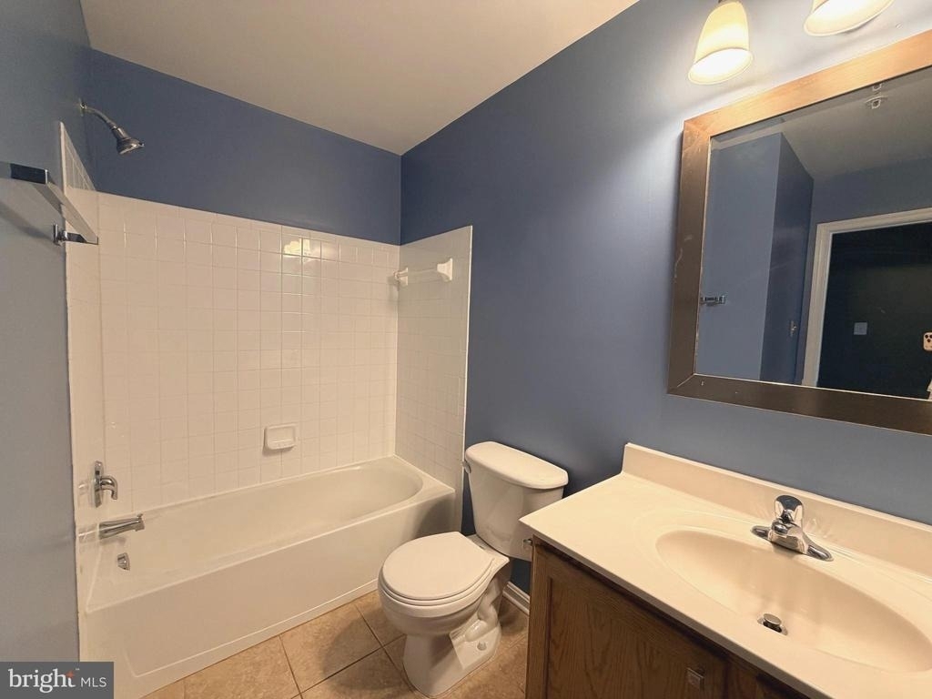 605 Tivoli Road - Photo 9