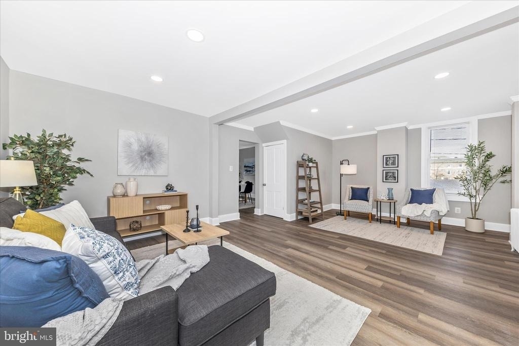 2905 Goodwood Road - Photo 3