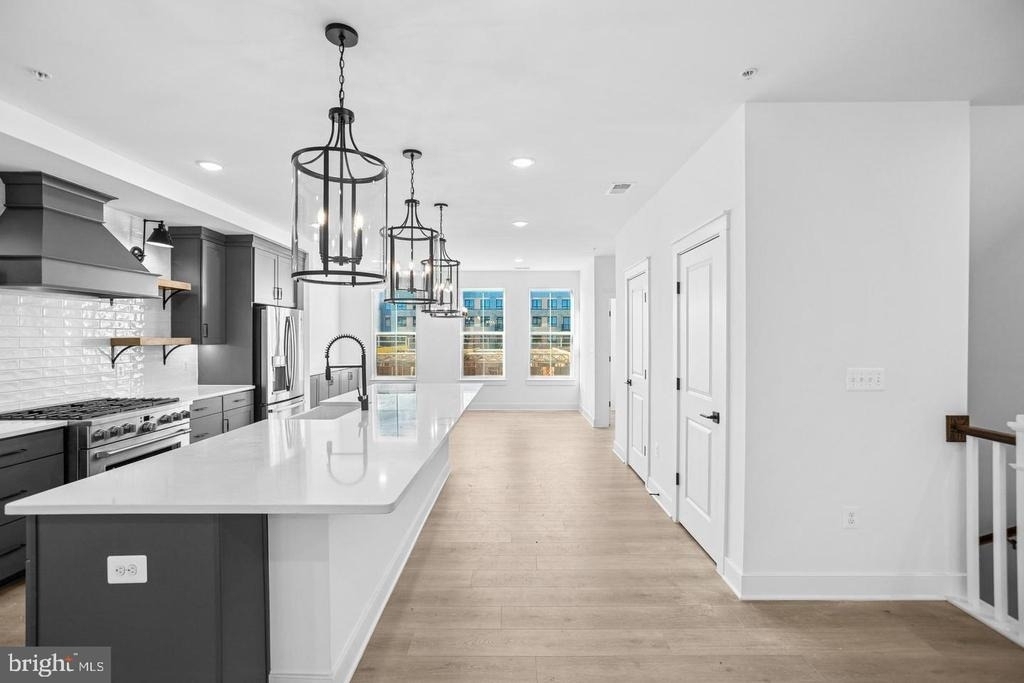 118 Locke Street - Photo 12