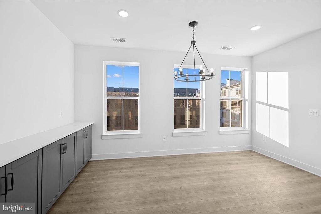 118 Locke Street - Photo 7