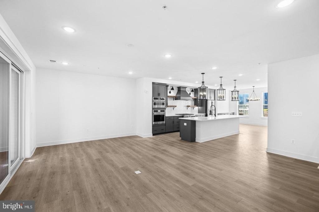 118 Locke Street - Photo 8